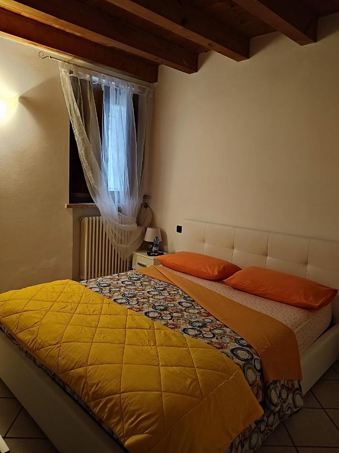 Appartement Ca' Degli Sposi à Mantoue Extérieur photo